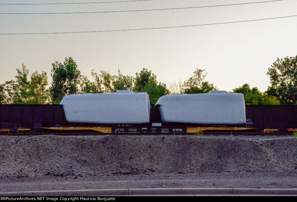 QTTX Flat car with load